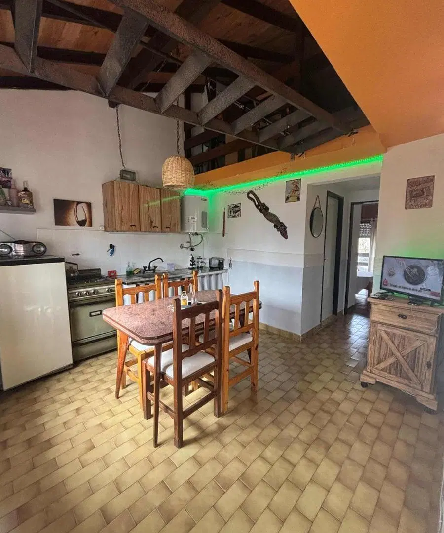 Departamento en venta - 2 Dormitorios 1 Baño - Aguas Verdes 3