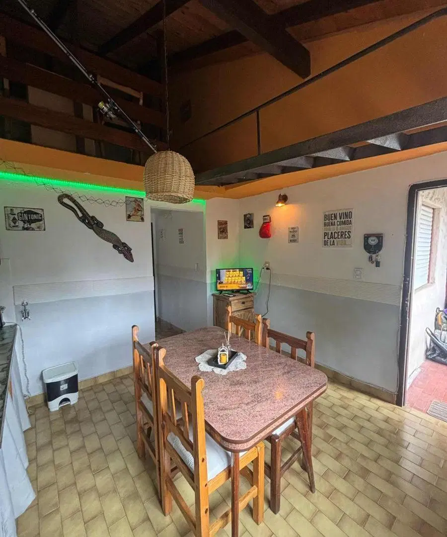 Departamento en venta - 2 Dormitorios 1 Baño - Aguas Verdes 4