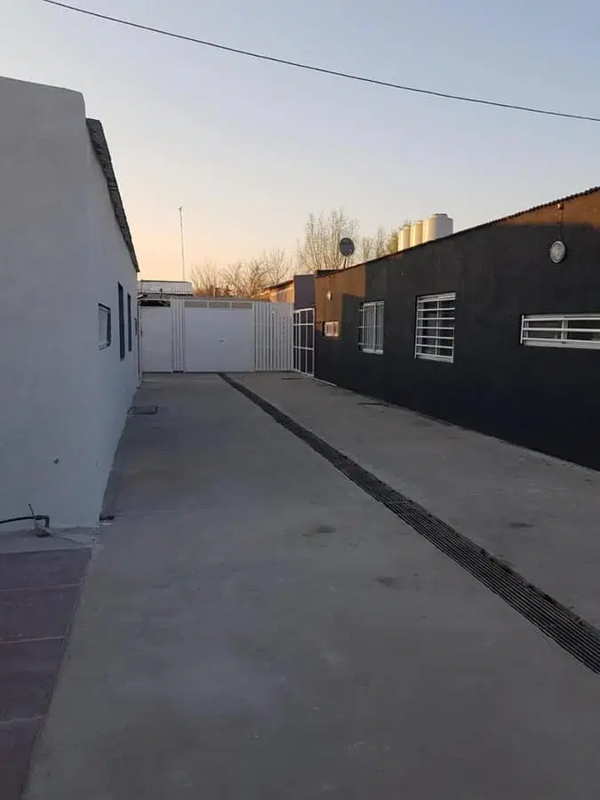 Complejo de 6 departamentos en venta 550 mts 2 totales - Melchor Romero 5