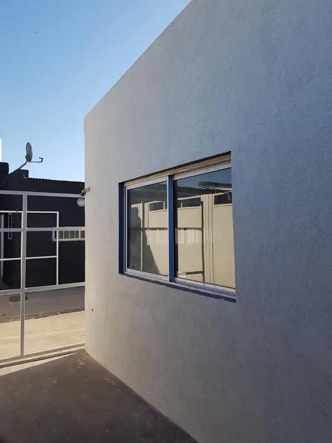 Complejo de 6 departamentos en venta 550 mts 2 totales - Melchor Romero 3