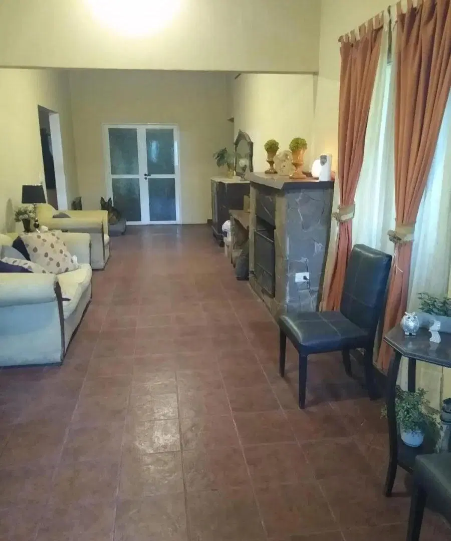 Casa en venta - 2 Dormitorios 1 Baño - Cañuelas 3