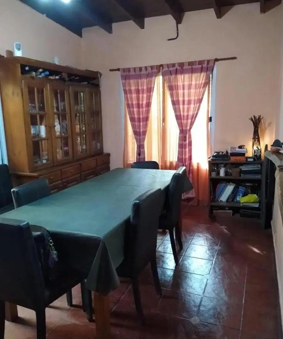 Casa en venta - 2 Dormitorios 1 Baño - Cañuelas 4