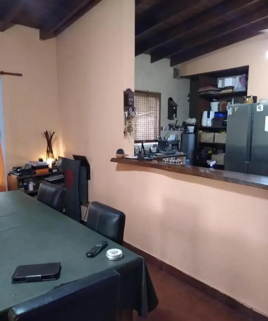 Casa en venta - 2 Dormitorios 1 Baño - Cañuelas 2