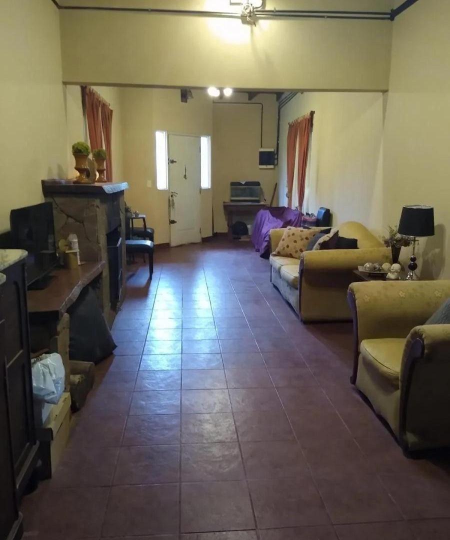 Casa en venta - 2 Dormitorios 1 Baño - Cañuelas