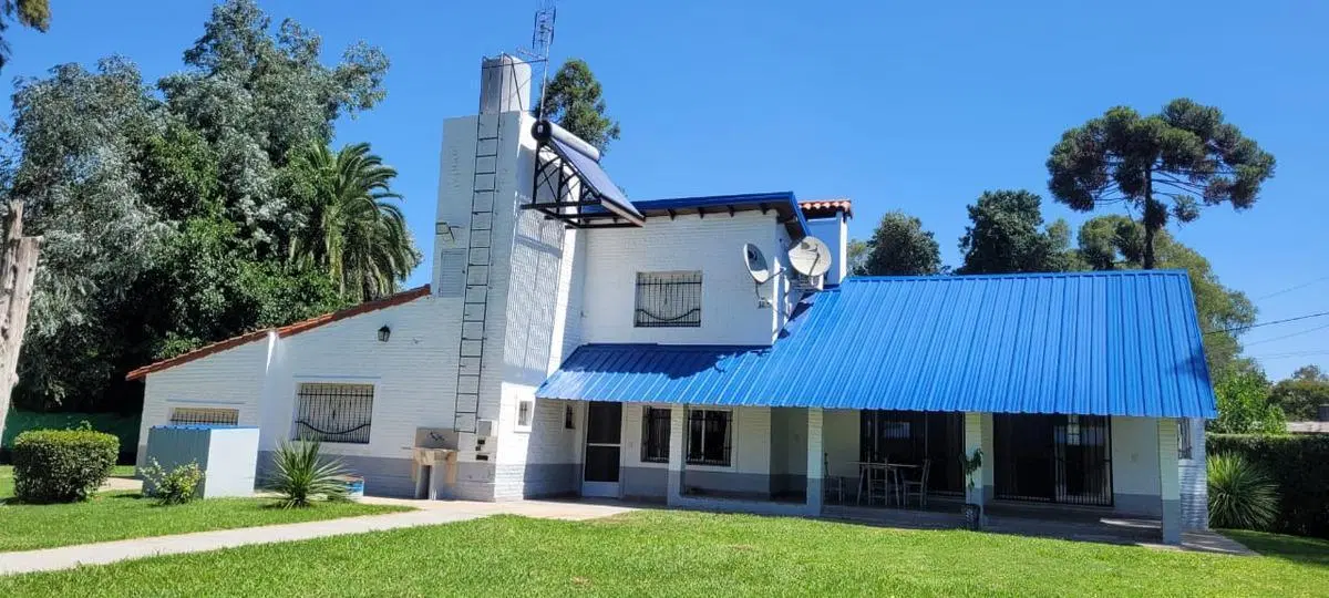 Casa en venta - 4 Dormitorios 3 Baños - Cocheras - 2.700Mts2 - Virrey del Pino, La Matanza 3