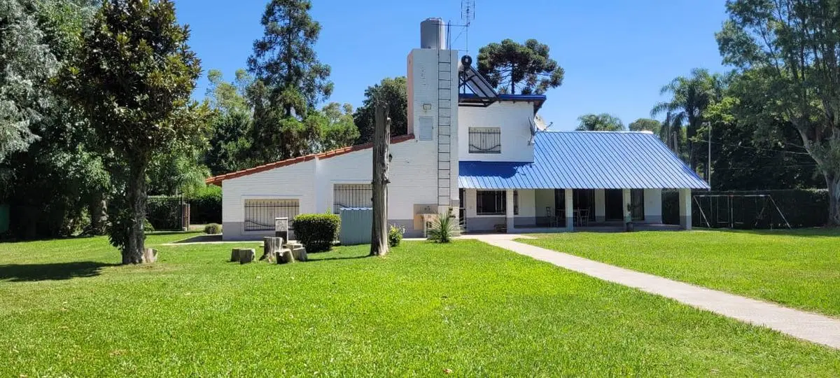 Casa en venta - 4 Dormitorios 3 Baños - Cocheras - 2.700Mts2 - Virrey del Pino, La Matanza 2