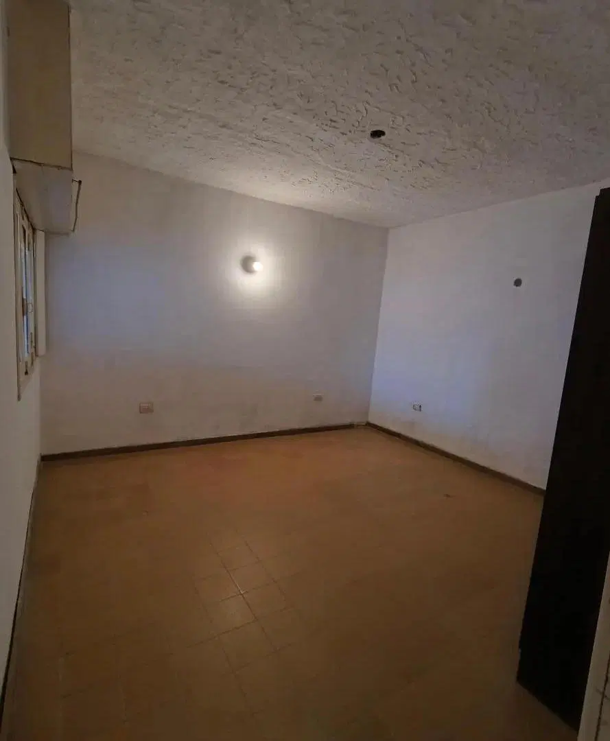 Casa en Venta - 2 Dormitorios 1 Baño - 213mts - Mar Del Plata 1