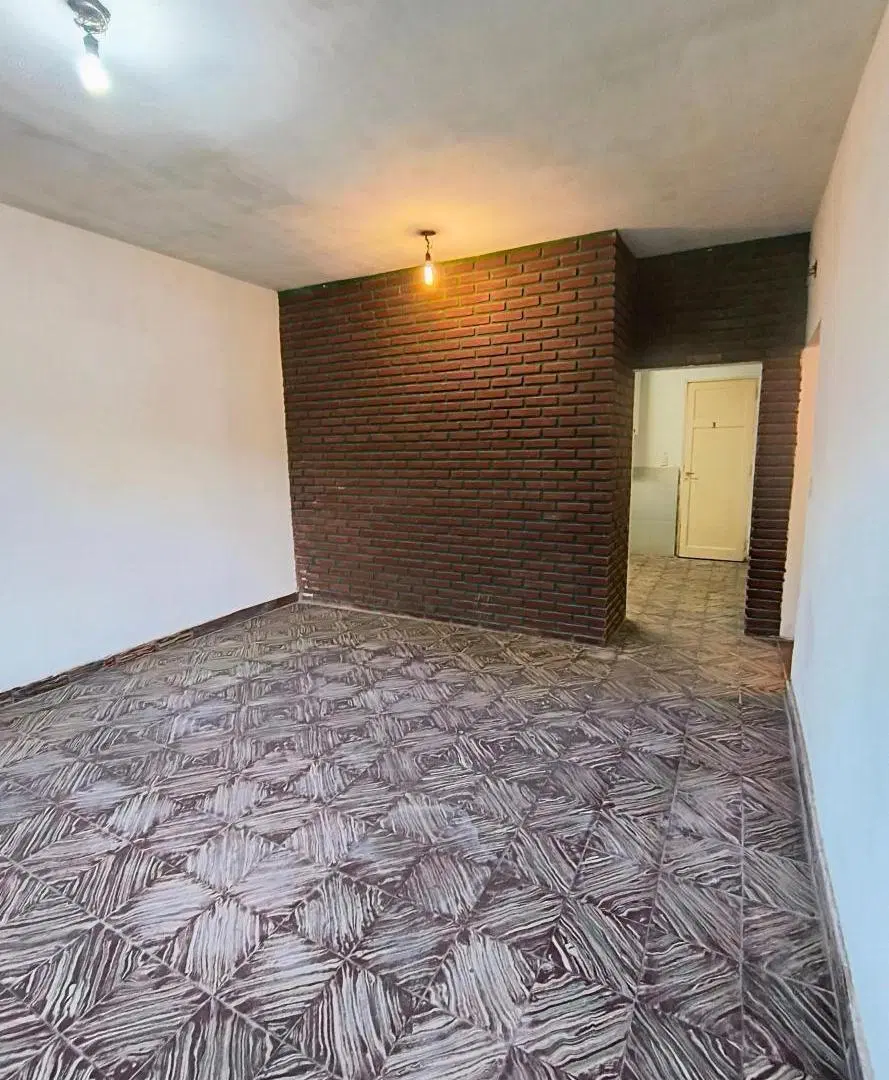 Casa en Venta - 2 Dormitorios 1 Baño - 213mts - Mar Del Plata 5