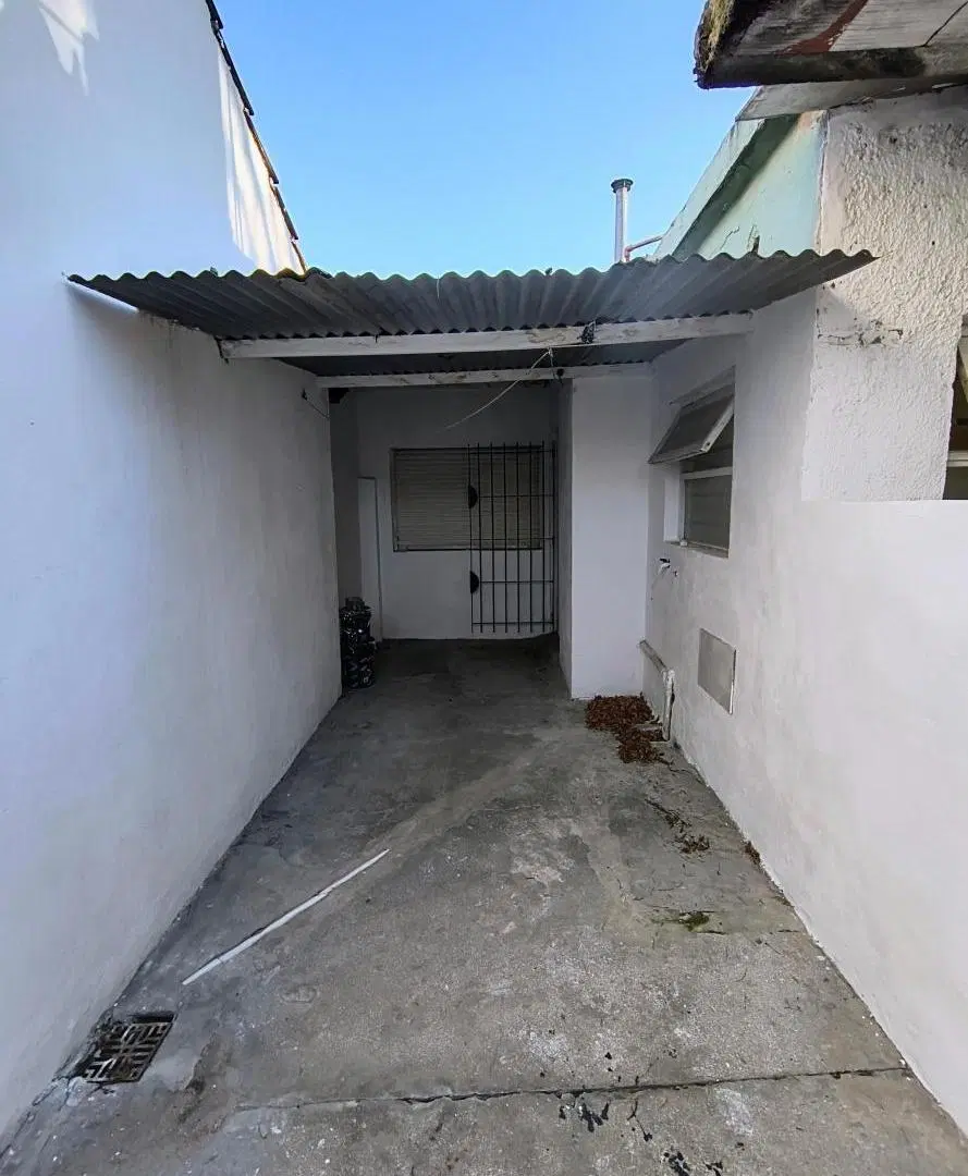 Casa en Venta - 2 Dormitorios 1 Baño - 213mts - Mar Del Plata 2