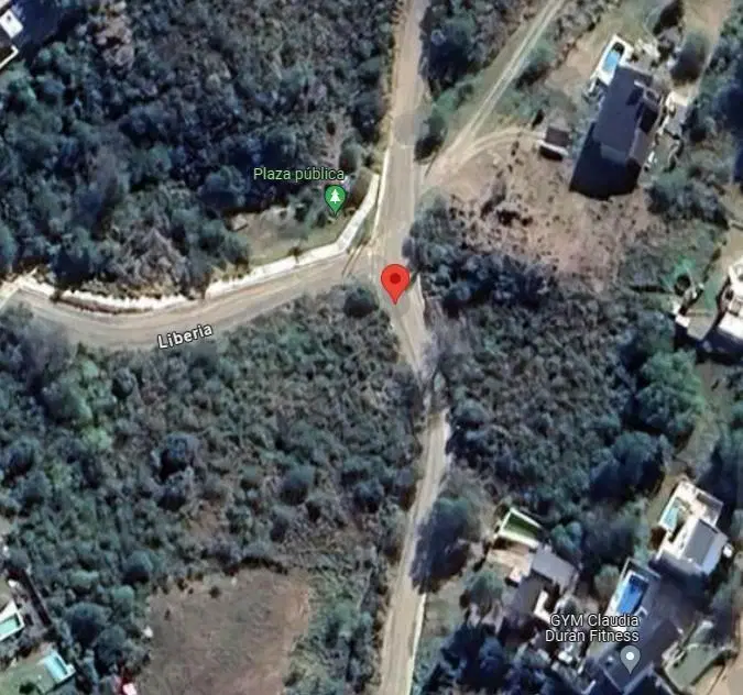 Terreno en venta - 700Mts2 - Villa del Lago, Córdoba 5