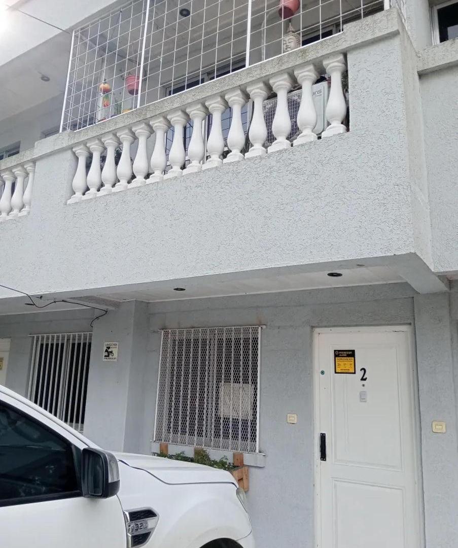 Dúplex en venta - 2 Dormitorios 2 Baños - Canning