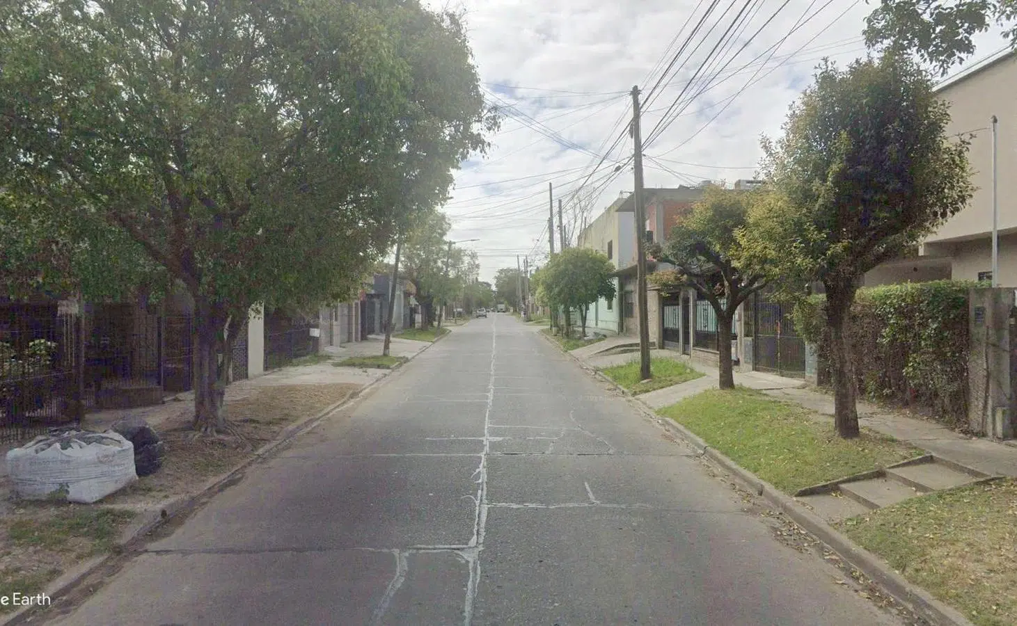 Casa VENTA - 3 dormitorios 1 baño - 225mts2 totales - Berazategui 3