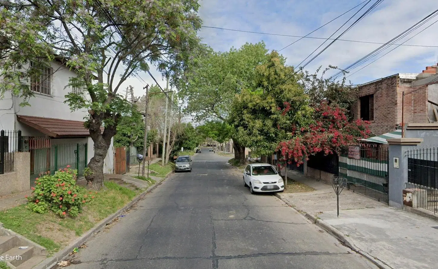 Casa VENTA - 3 dormitorios 1 baño - 225mts2 totales - Berazategui 2