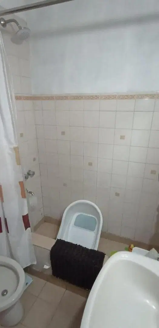 PH en venta - 2 Dormitorios 1 Baño - 74Mts2 - Parque Avellaneda 2