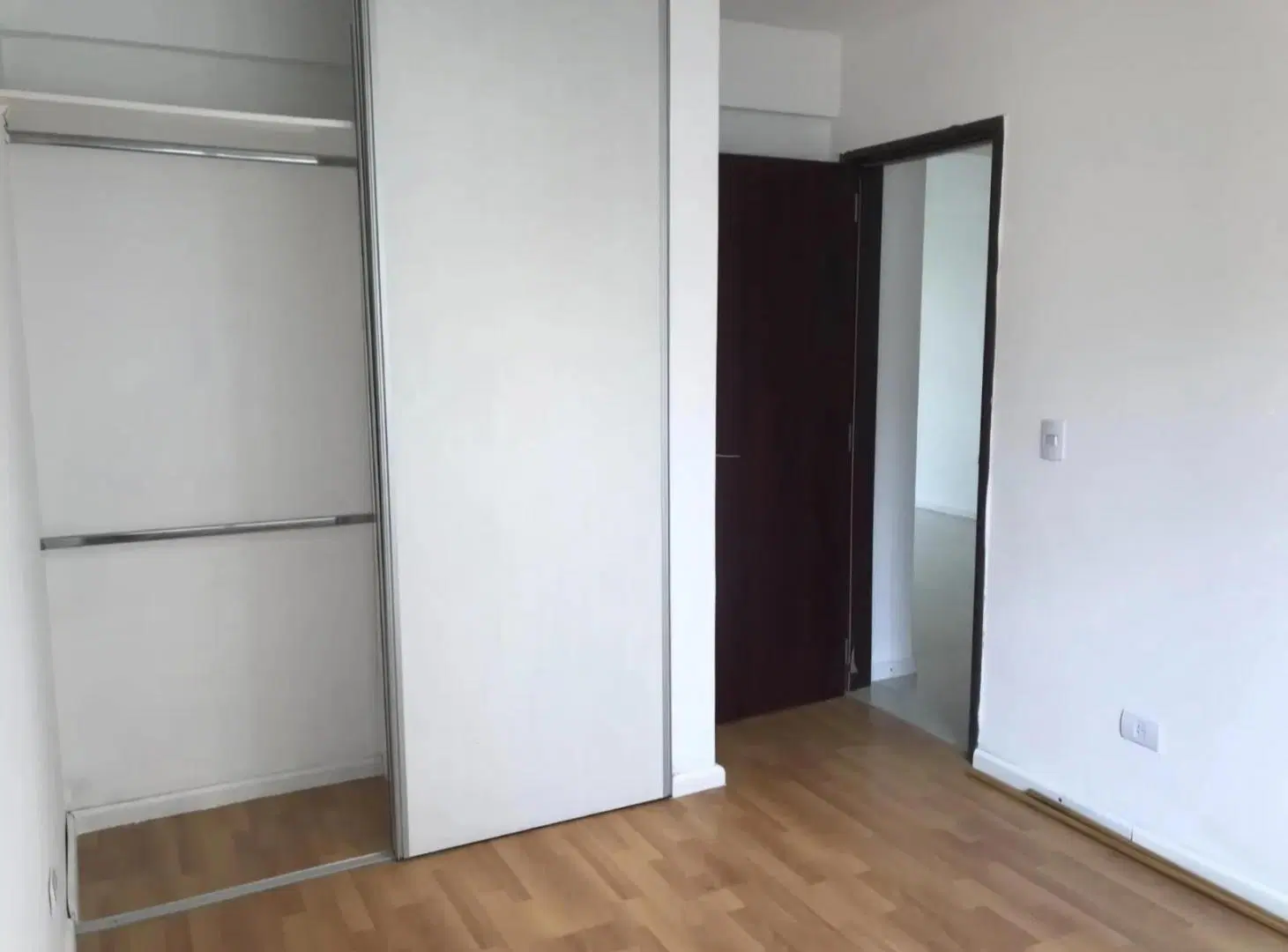Departamento en Alquiler - 1 Dormitorio 1 Baño - 50mts - Lomas De Zamora (Partido) 4