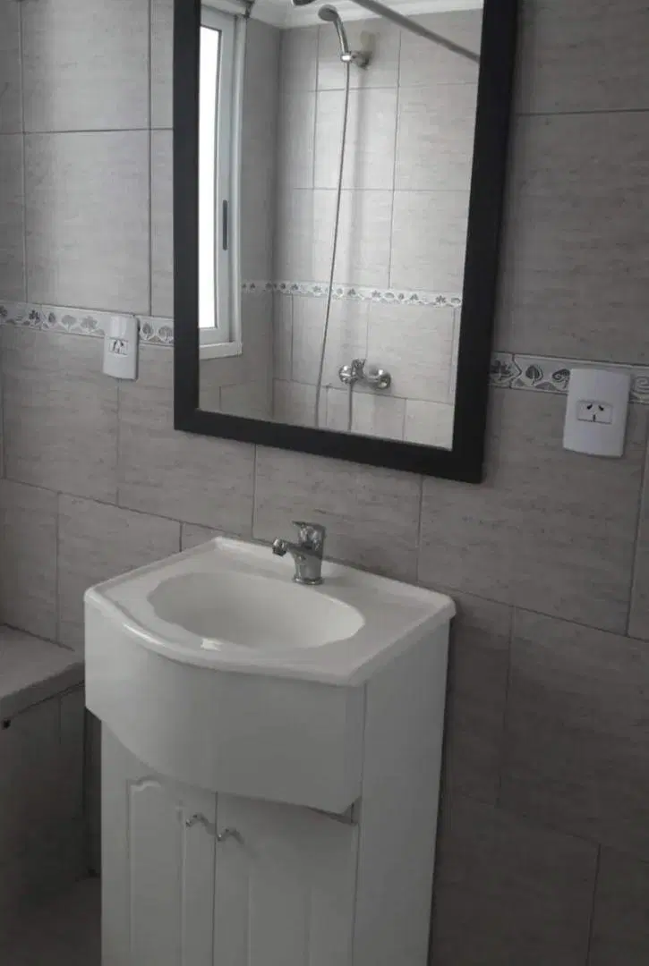 Departamento en Alquiler - 1 Dormitorio 1 Baño - 50mts - Lomas De Zamora (Partido) 2