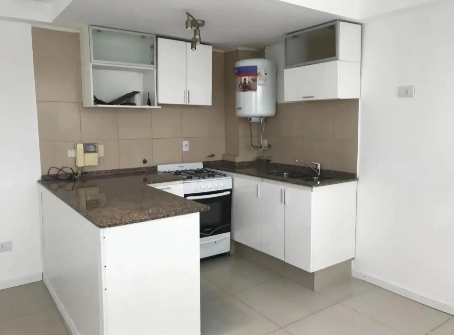 Departamento en Alquiler - 1 Dormitorio 1 Baño - 50mts - Lomas De Zamora (Partido) 1