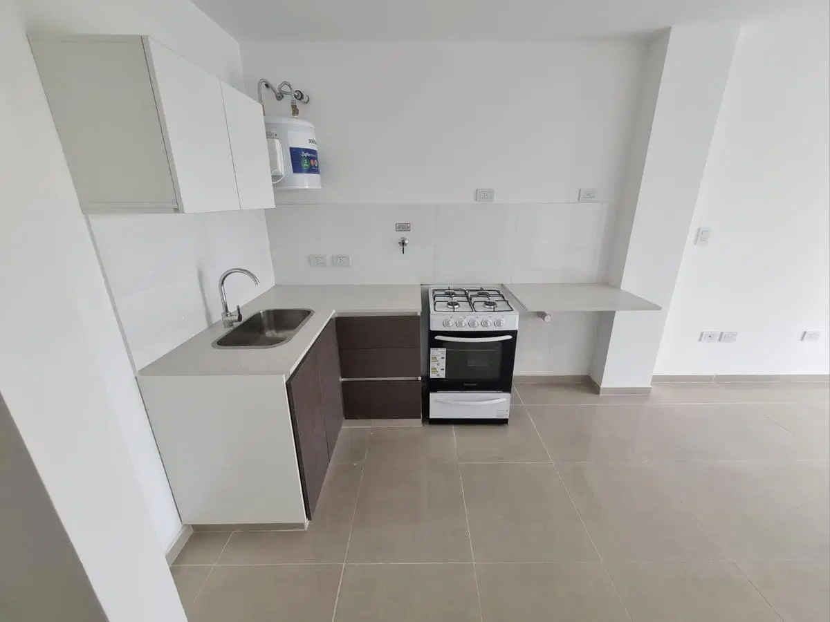 Departamento monoambiente en alquiler - 1 Baño - 38Mts2 - La Plata 4