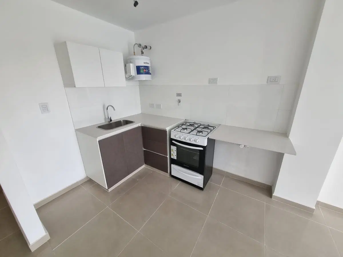 Departamento monoambiente en alquiler - 1 Baño - 38Mts2 - La Plata 5