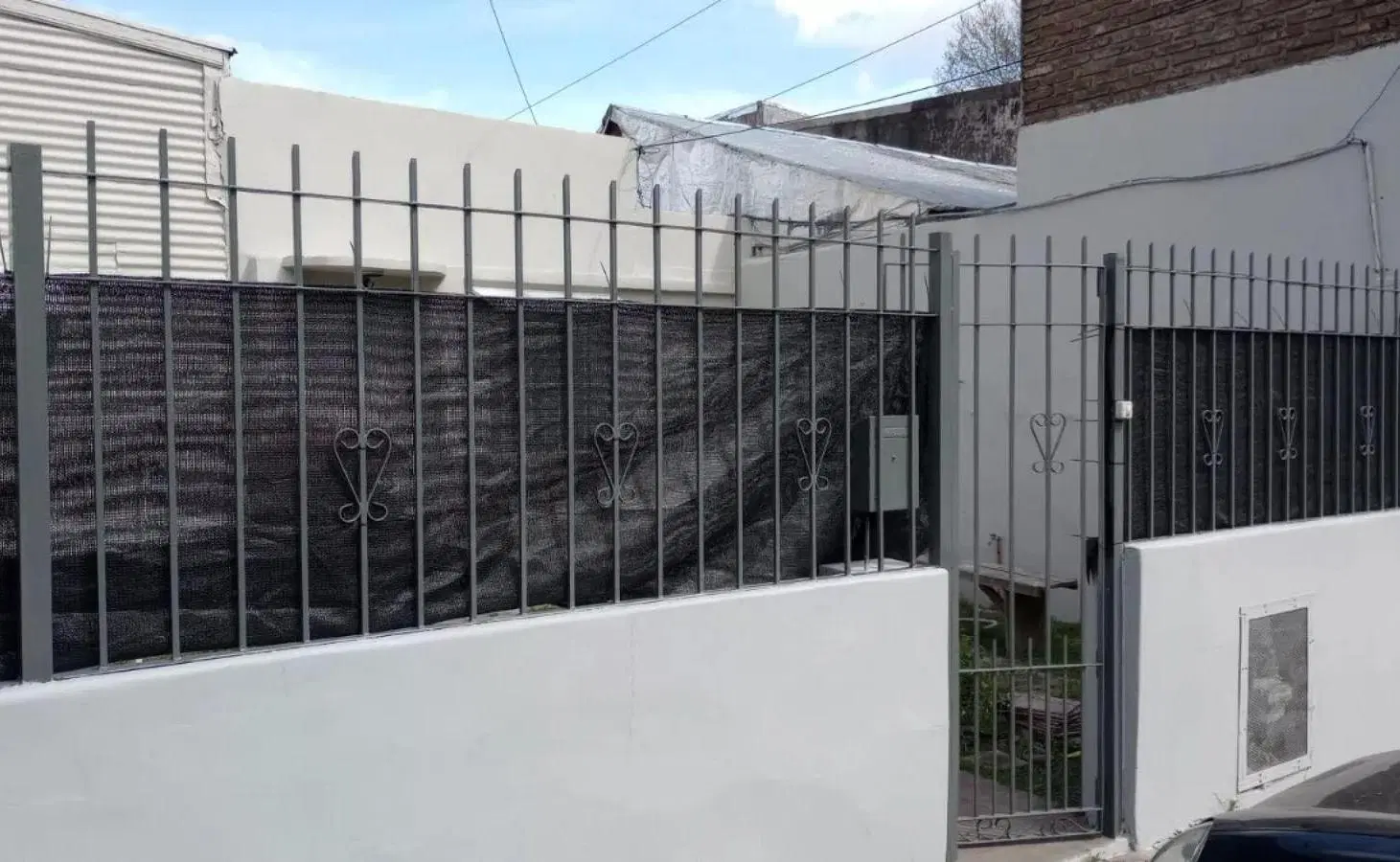 Casa en venta - 2 Dormitorios 2 Baños - 370Mts2 - Avellaneda 4