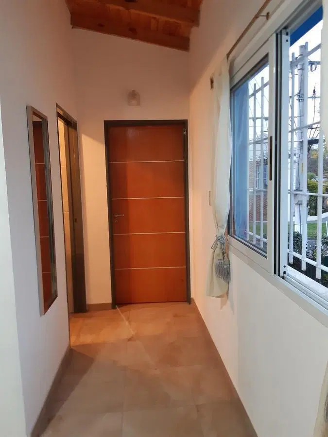 Casa en venta - 3 dormitorios 2 baños - jardin y patio - 182mts2 - Monte Grande 8