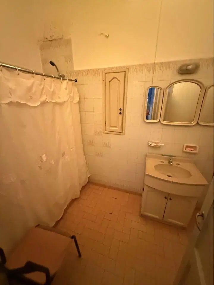 Casa en Venta - 2 Dormitorios 1 Baño - 200mts - Tandil 3