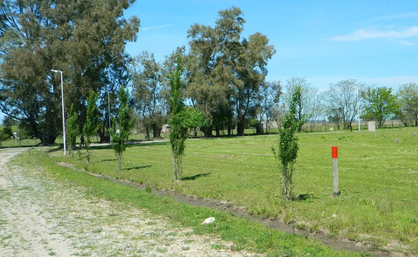 Terrenos en venta - 2.000Mts2 - Los Retoños, Luján 2