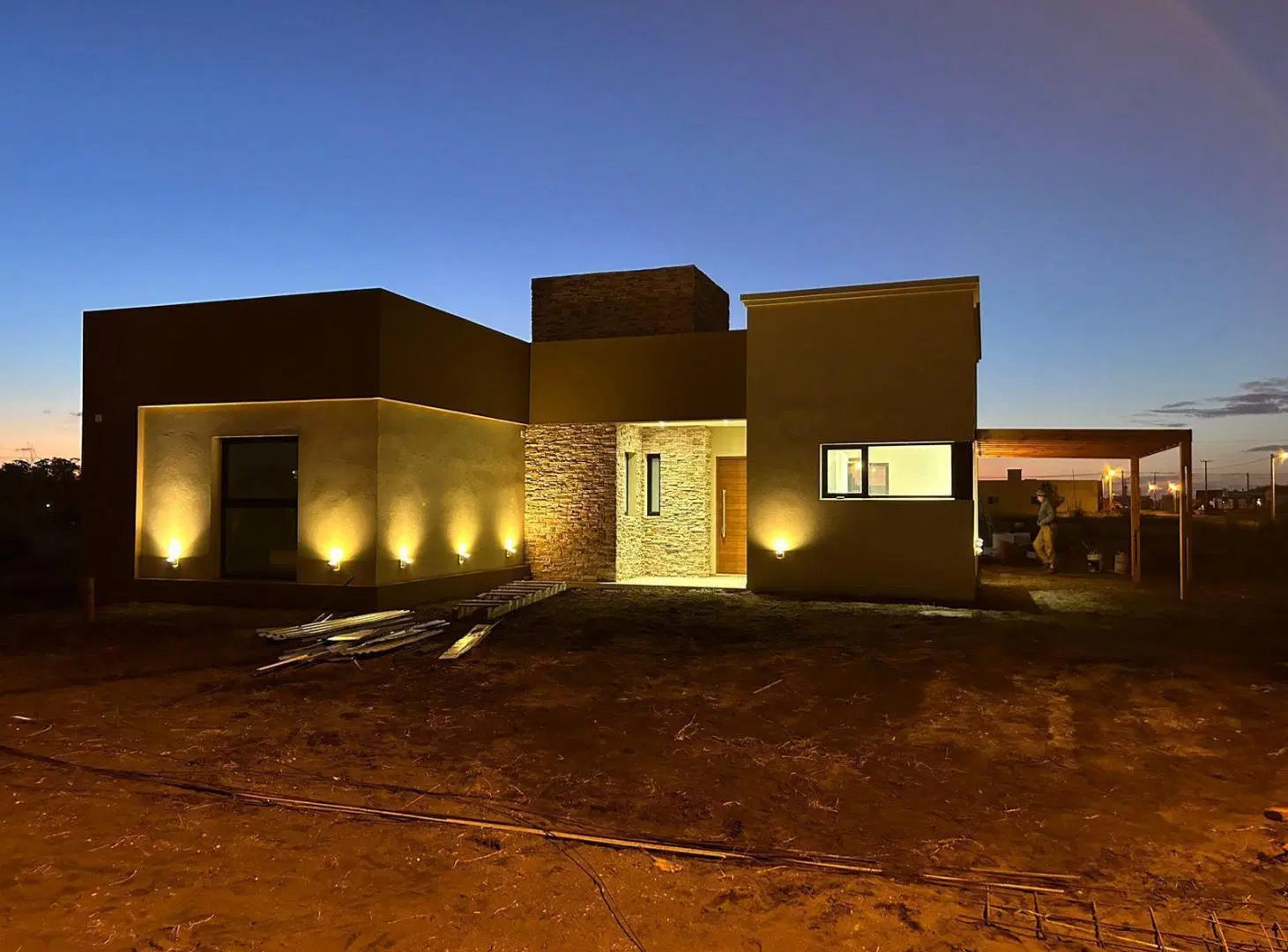 Casa en venta - 4 Dormitorios 2 Baños - Cochera - 400Mts2 - Claromecó 4