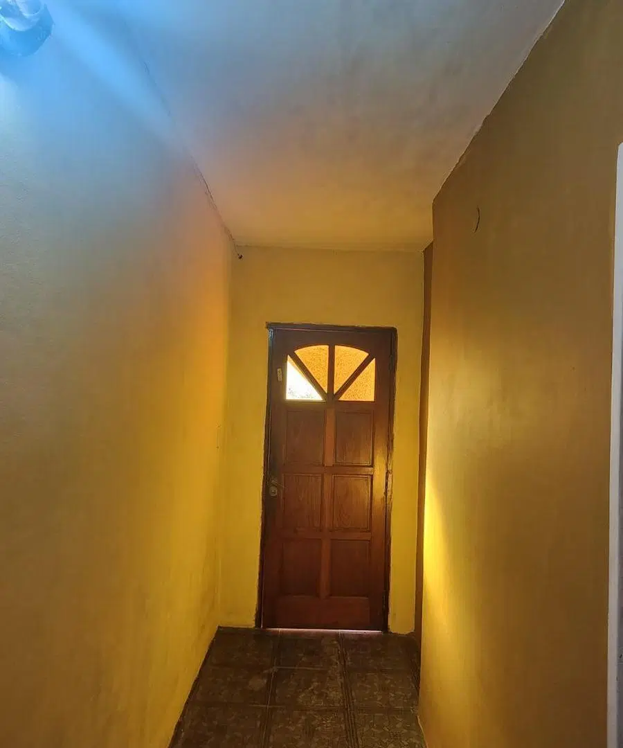 Casa en venta - 4 Dormitorios 3 Baños - Cochera - 200Mts2 - Isidro Casanova 1