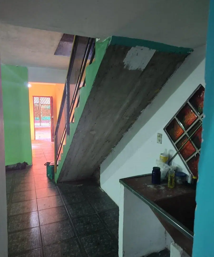 Casa en venta - 4 Dormitorios 3 Baños - Cochera - 200Mts2 - Isidro Casanova 3