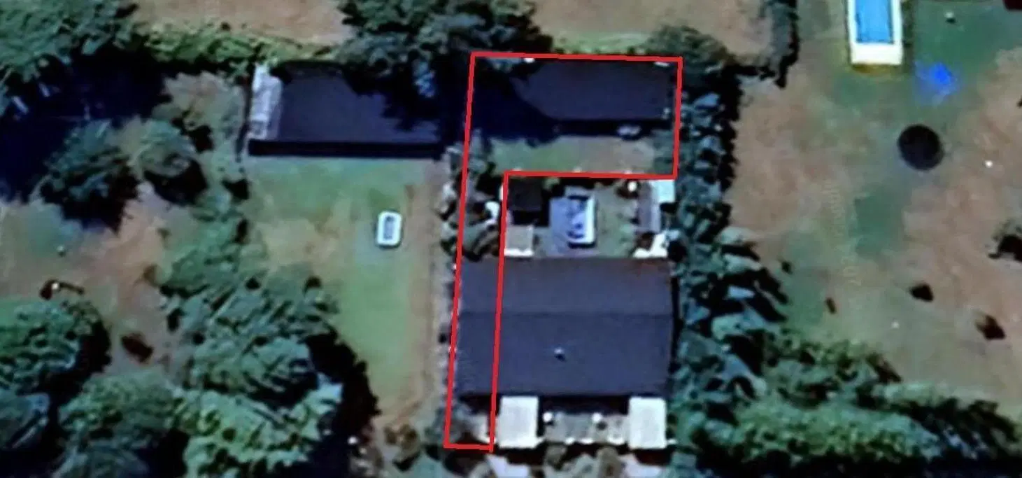 Casa en venta - 2 Dormitorios 1 Baño - Cochera - 120Mts2 - Carmen de Areco 2