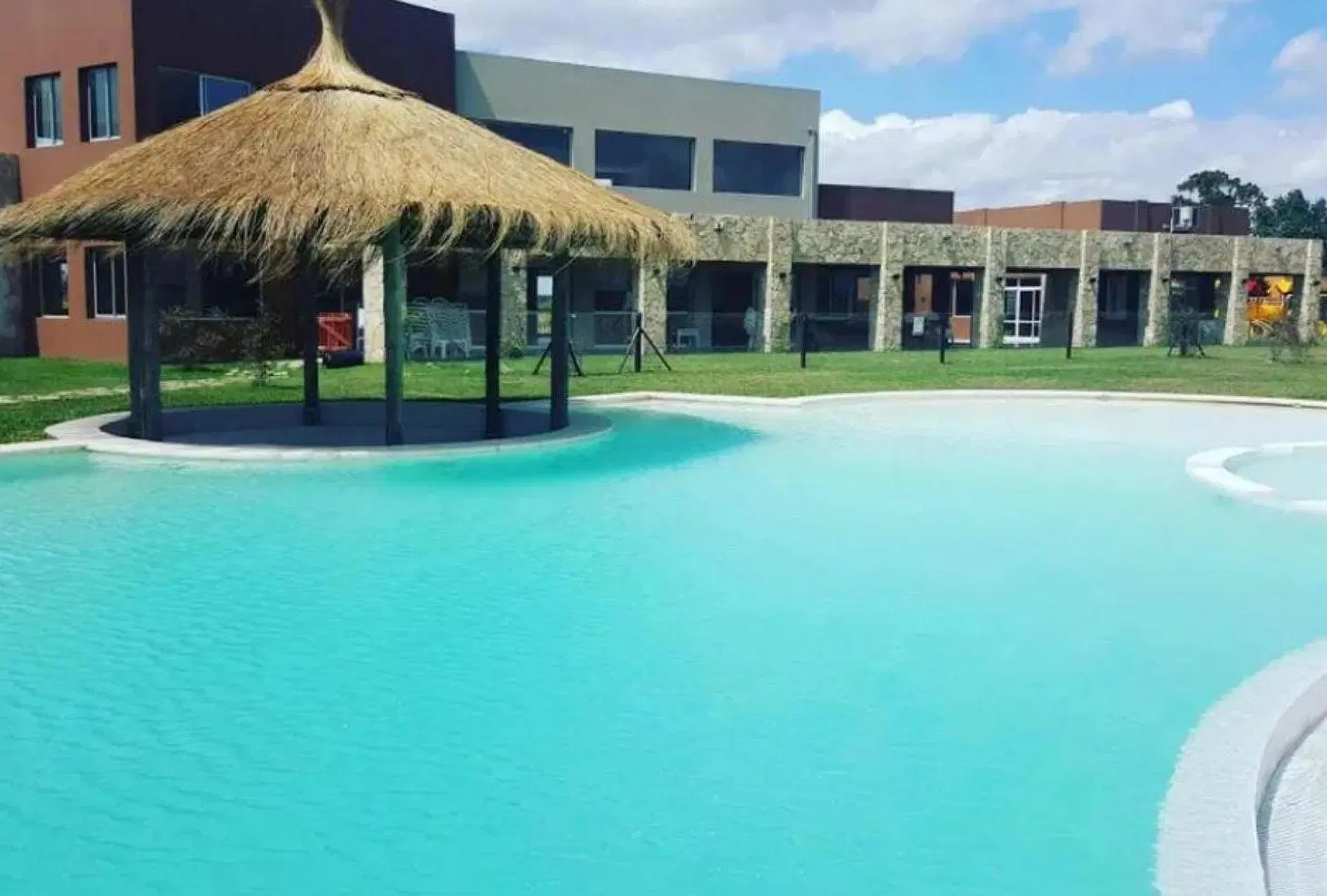 Terreno en venta - 826mts2 - La Alameda, Canning 1