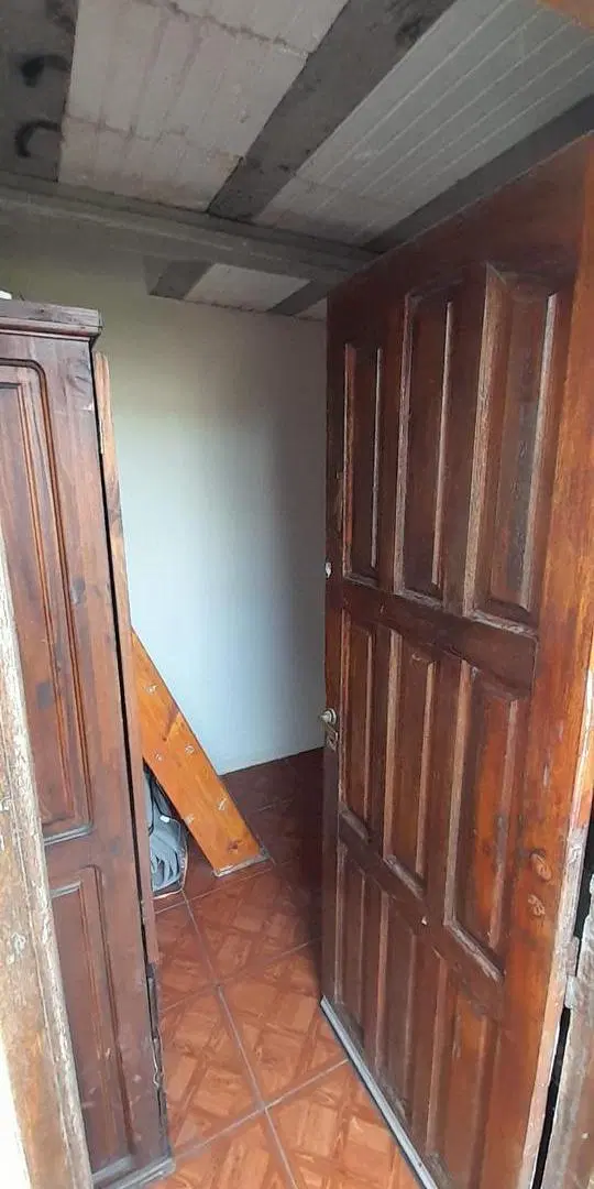 Casa en venta - 3 Dormitorios 1 Baño 1 Cochera - 280Mts2 - Mar De Cobo 3