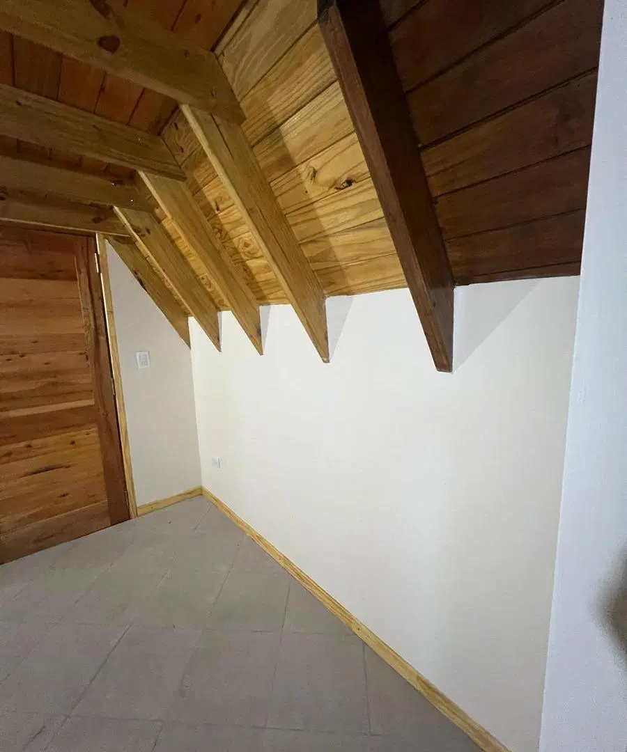 Casa en venta - 3 Dormitorios 1 Baño 1 Cochera - 280Mts2 - Mar De Cobo 2