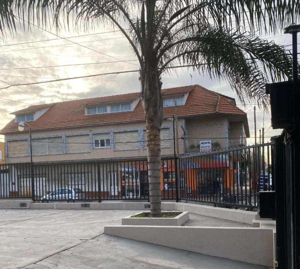Foto de Departamento en venta - 1 Dormitorio 1 Baño - Quilmes, imagen 2