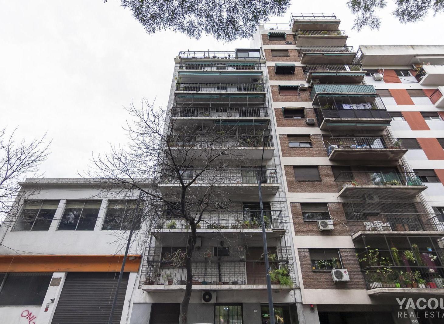 Departamento en venta - 2 Dormitorios 1 Baño - Parque Patricios