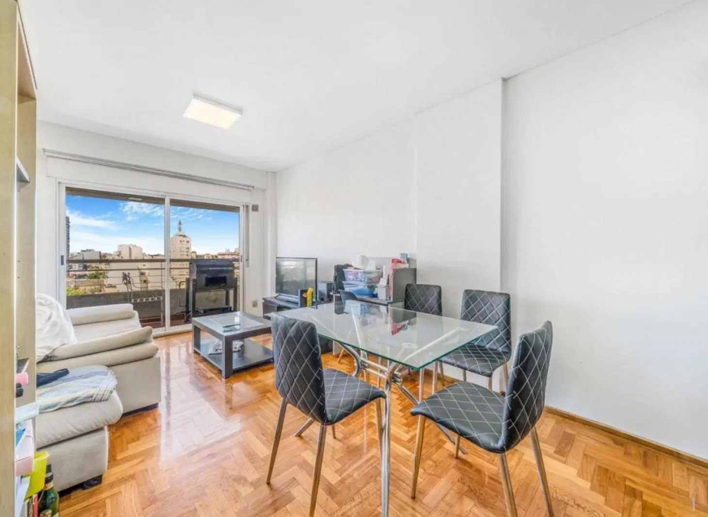 Departamento en Venta - 2 Dormitorios 2 Baños - 63mts - Floresta 5
