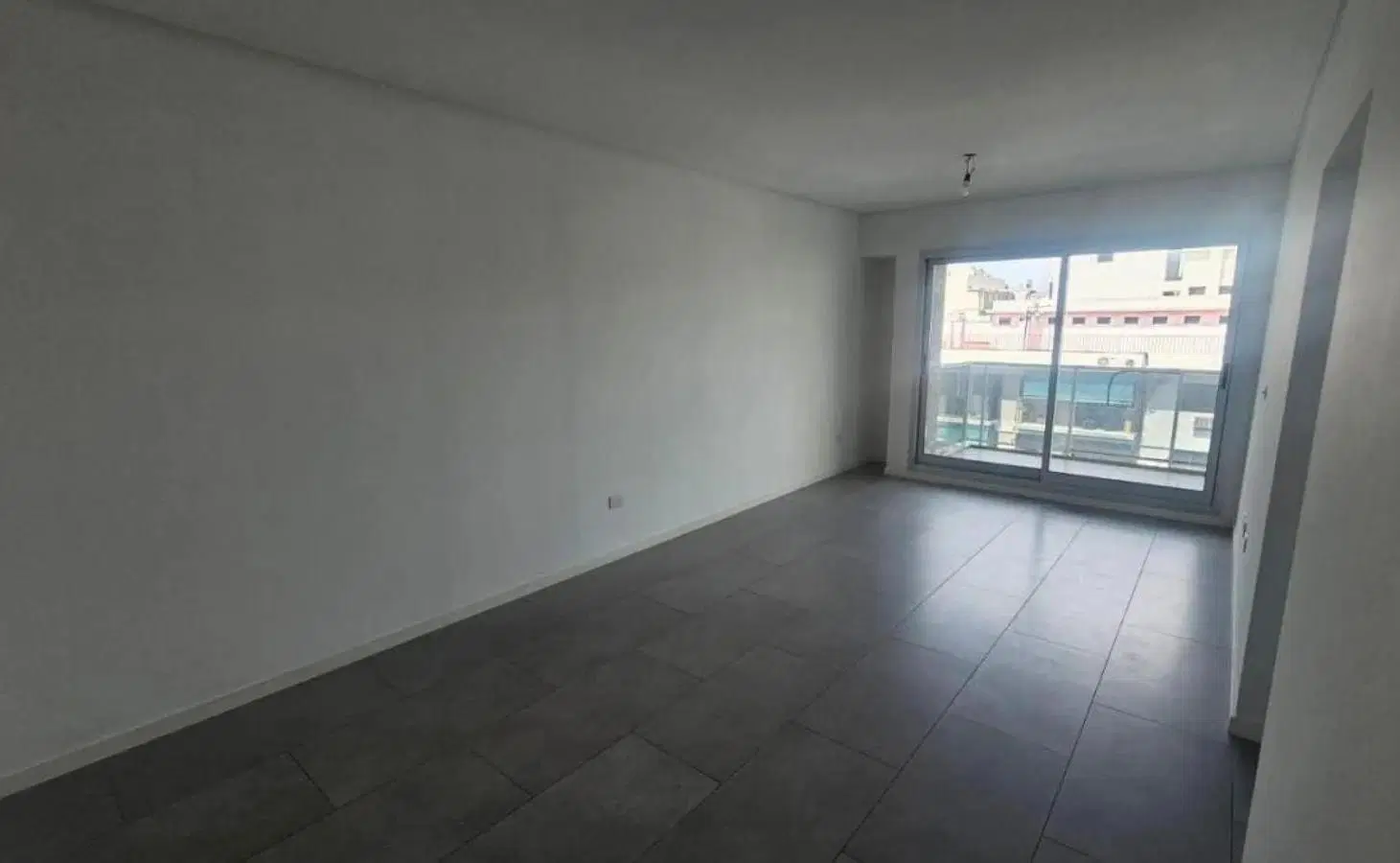 Departamento en Venta - 2 Dormitorios 2 Baños - 100mts - Flores 2