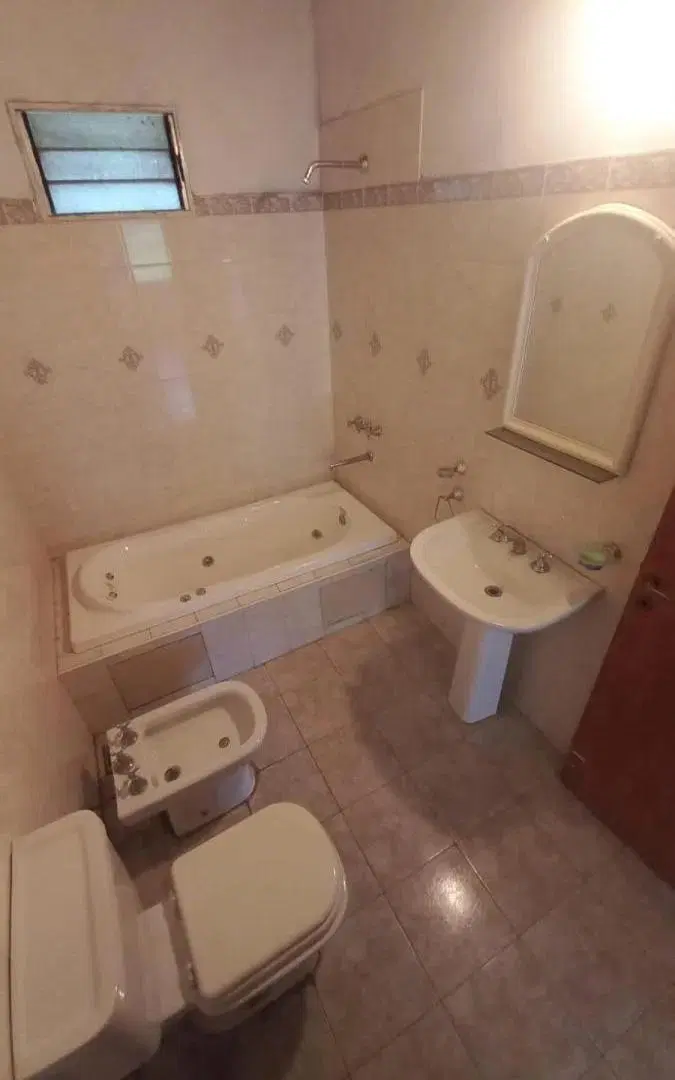 Casa en venta - 2 Dormitorios 1 Baño - Cochera - 1.250Mts2 - Raco, Tucuman 1