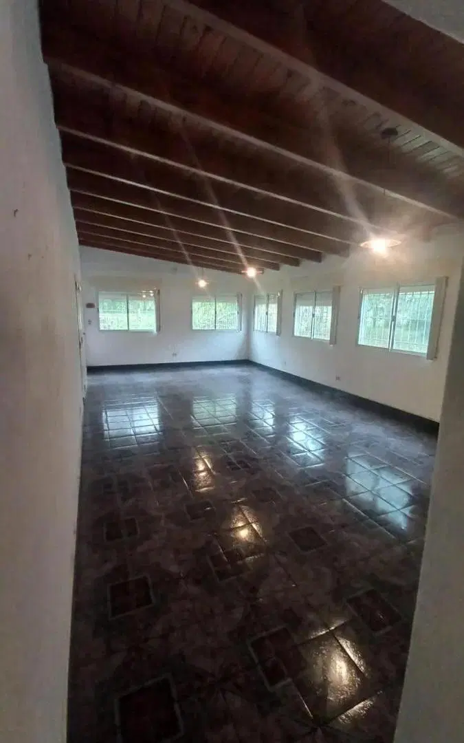 Casa en venta - 2 Dormitorios 1 Baño - Cochera - 1.250Mts2 - Raco, Tucuman 3