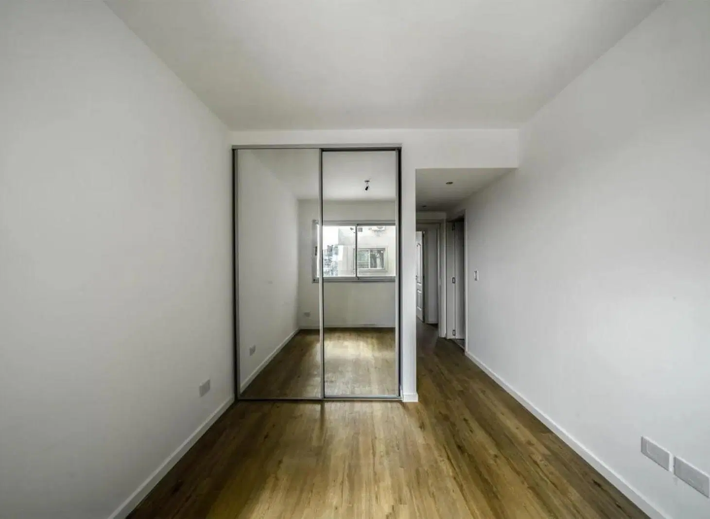 Departamento en Venta - 3 Dormitorios 2 Baños - 110mts - Caballito 5