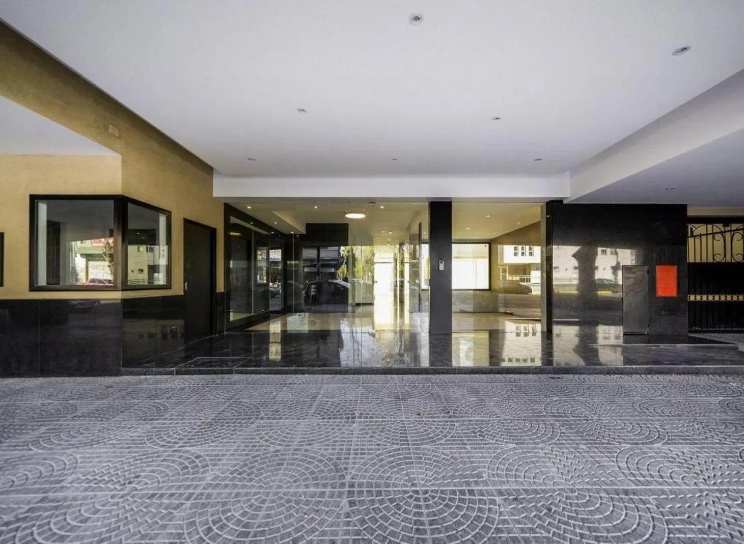 Departamento en Venta - 3 Dormitorios 2 Baños - 110mts - Caballito 2