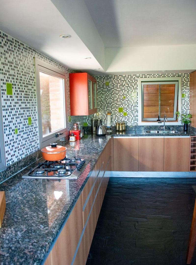 Foto de Casa en venta - 3 Dormitorios 1 Baño - Tantí, imagen 1