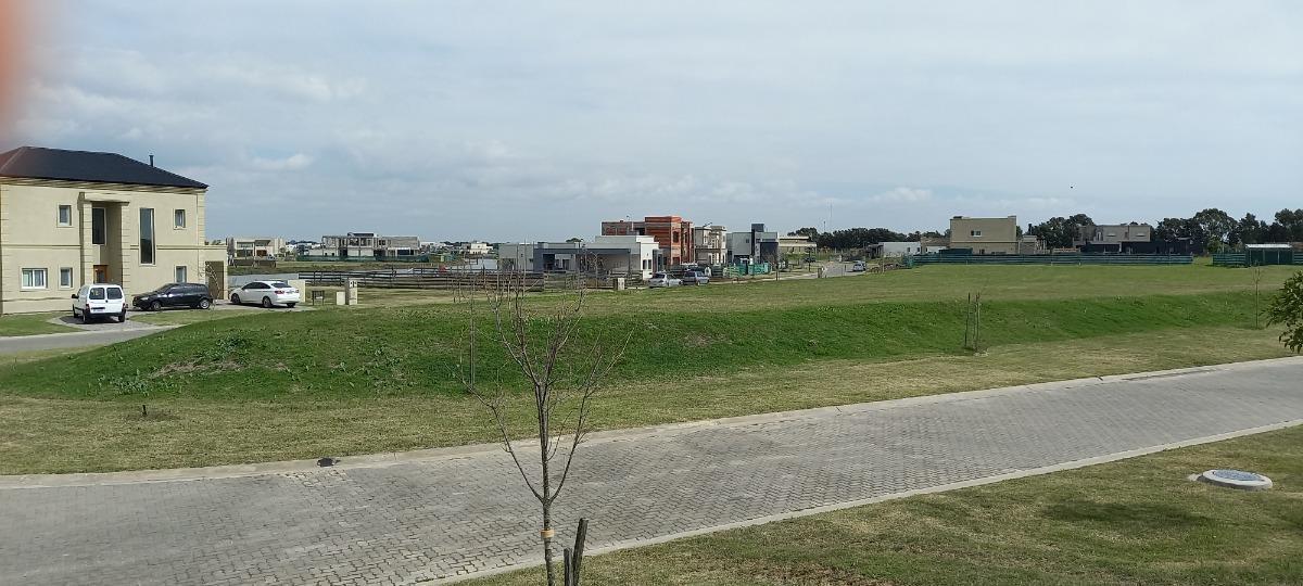 Terreno en venta - 923mts2 - Villalobos, Pueblos del Plata, Hudson