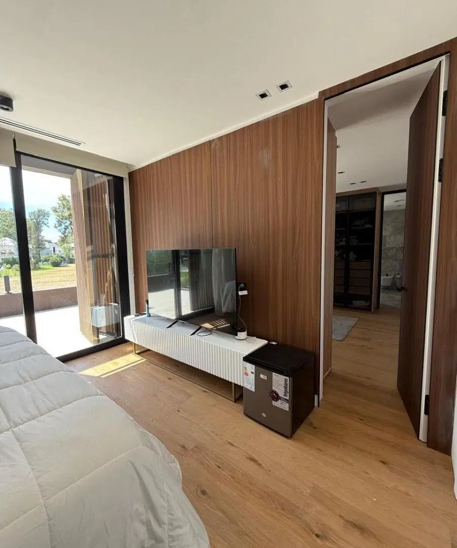 Casa en venta - 3 Dormitorios 5 Baños - Cochera - 700Mts2 - Canning 4