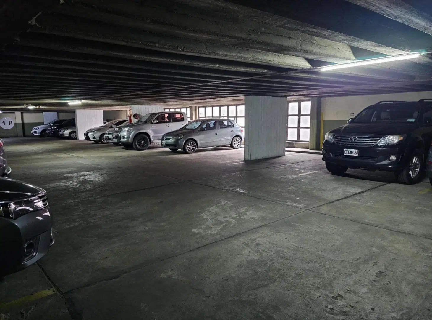 Cocheras en venta - 12,35Mts2 - Barrio Norte 5