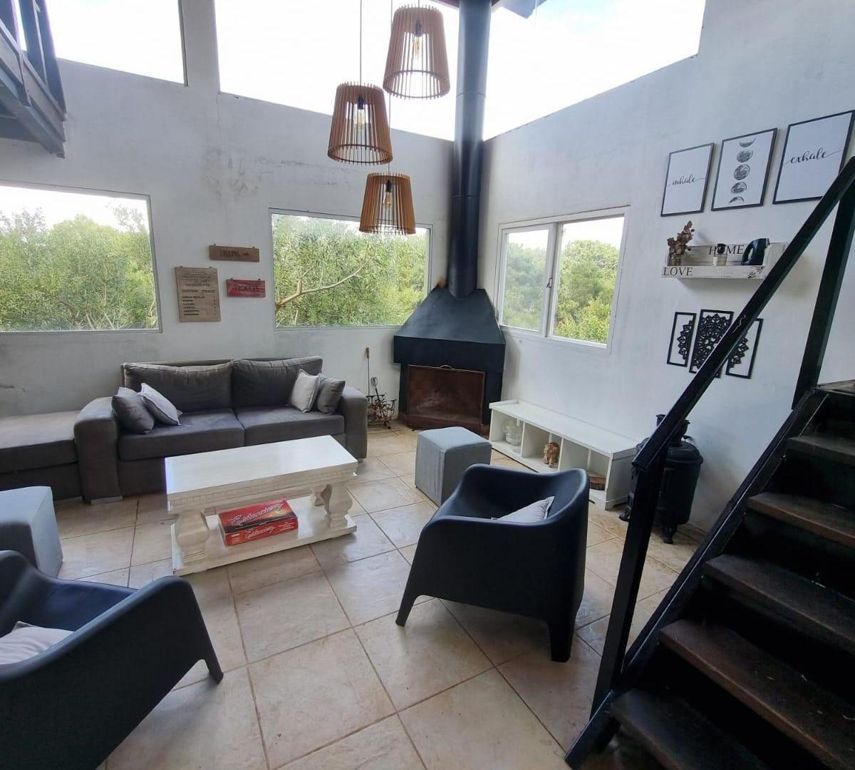 Foto de Casa en venta - 4 Dormitorios 2 Baños - Cochera - 1.000Mts2 - Punta, imagen 2