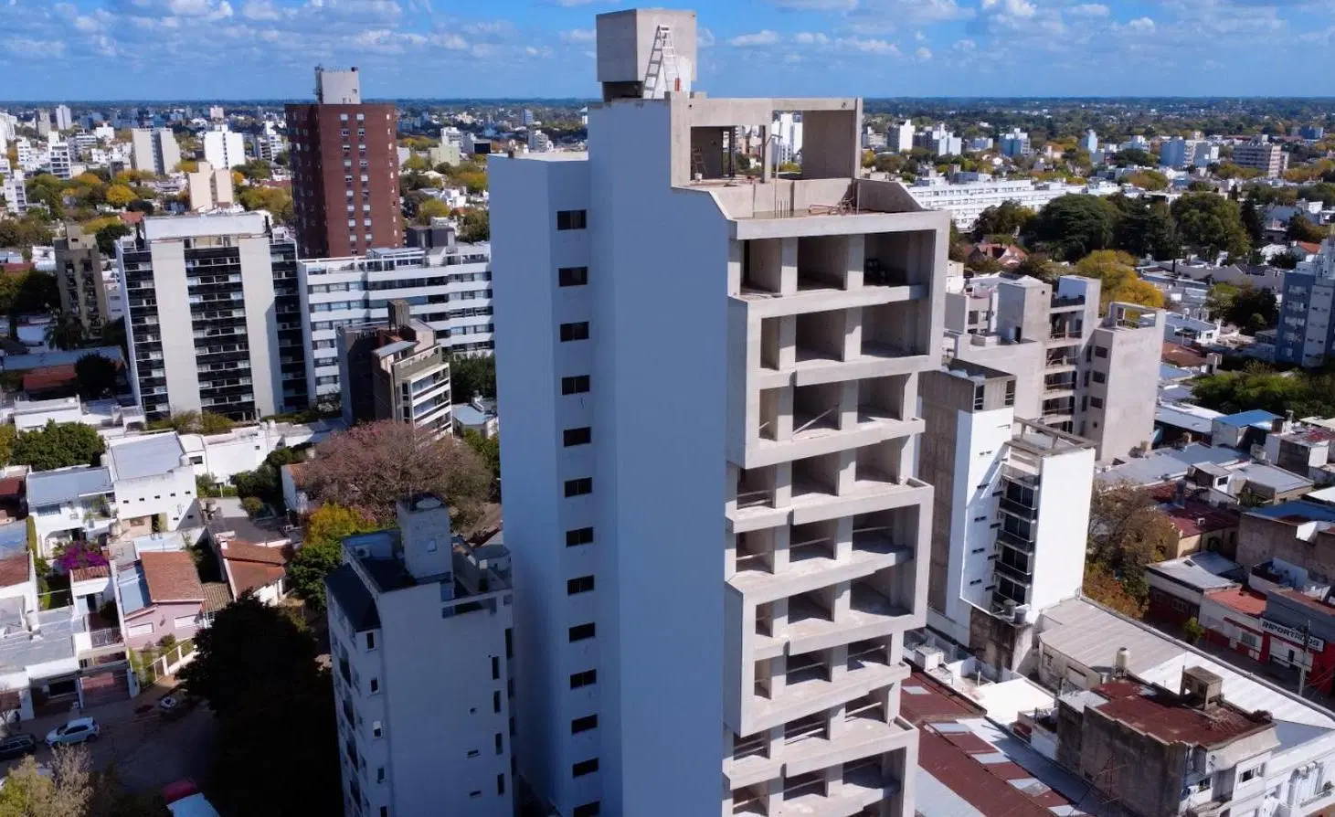 Departamento venta -2 dormitorios 2 baños  - 72 mts 2 totales - La Plata-pozo-emprendimiento. 4