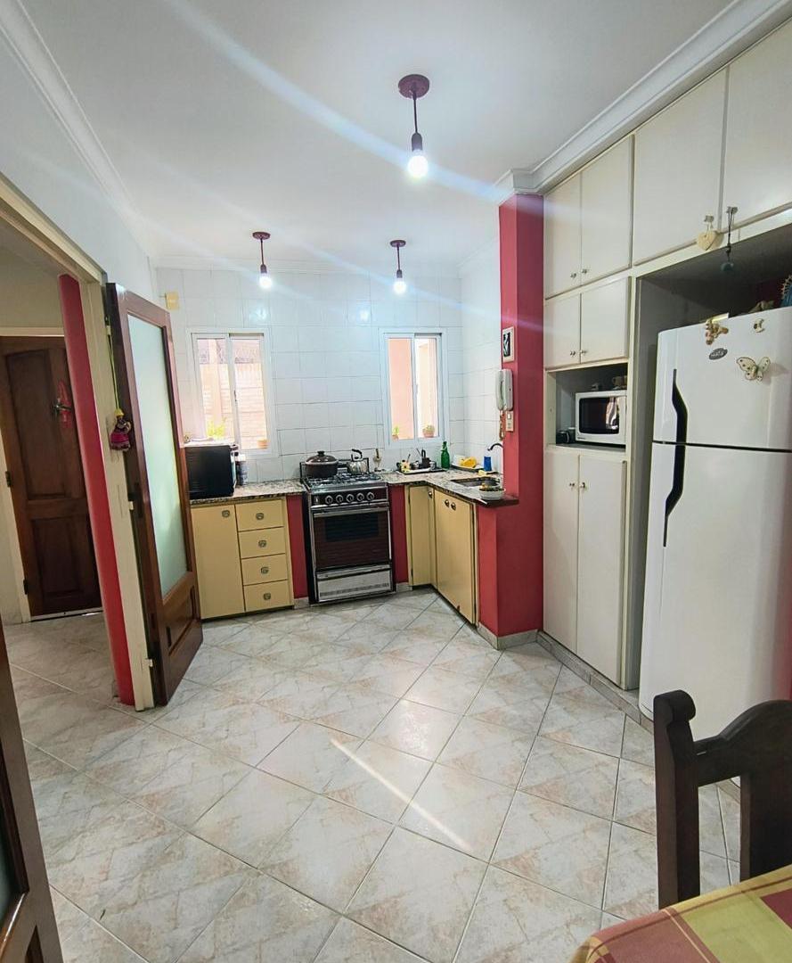 Foto de Casa en venta - 2 Dormitorios 2 Baños - Tolosa, imagen 3