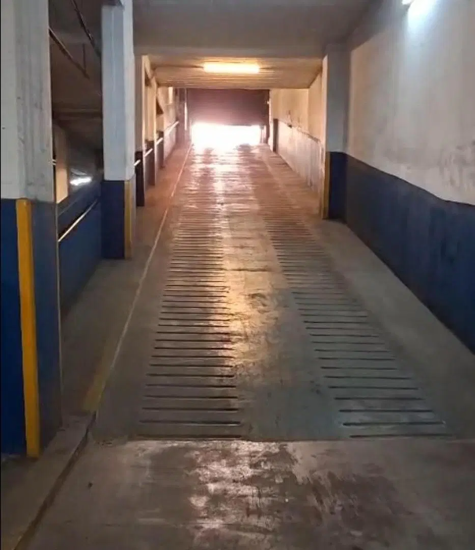 Cochera en venta - 30Mts2 - Balvanera 2